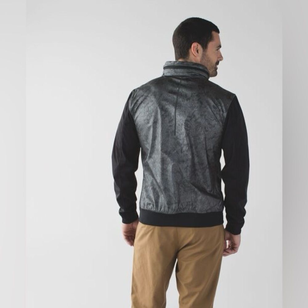 Lululemon Specular Reflective Jacket - Picture 3 of 16